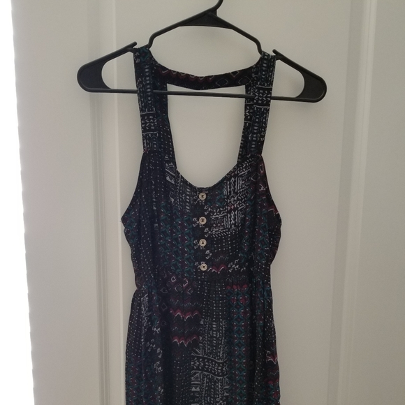 Summer dress - Picture 1 of 3